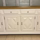 Sideboard / large buffet