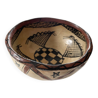 Old Kabyle pottery bowl