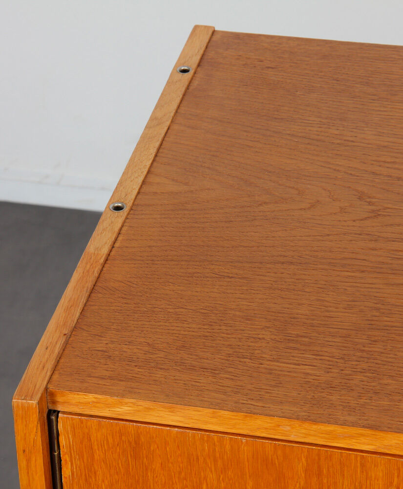 Rangement vintage en chêne par Jiri Jiroutek, modèle U-458, 1960