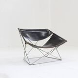 Chaise longue papillon Artifort F675