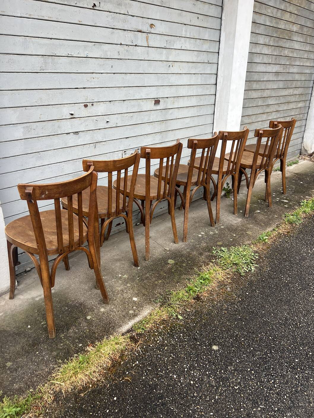 (Lot) 7 Vintage Wooden Bistro Chairs