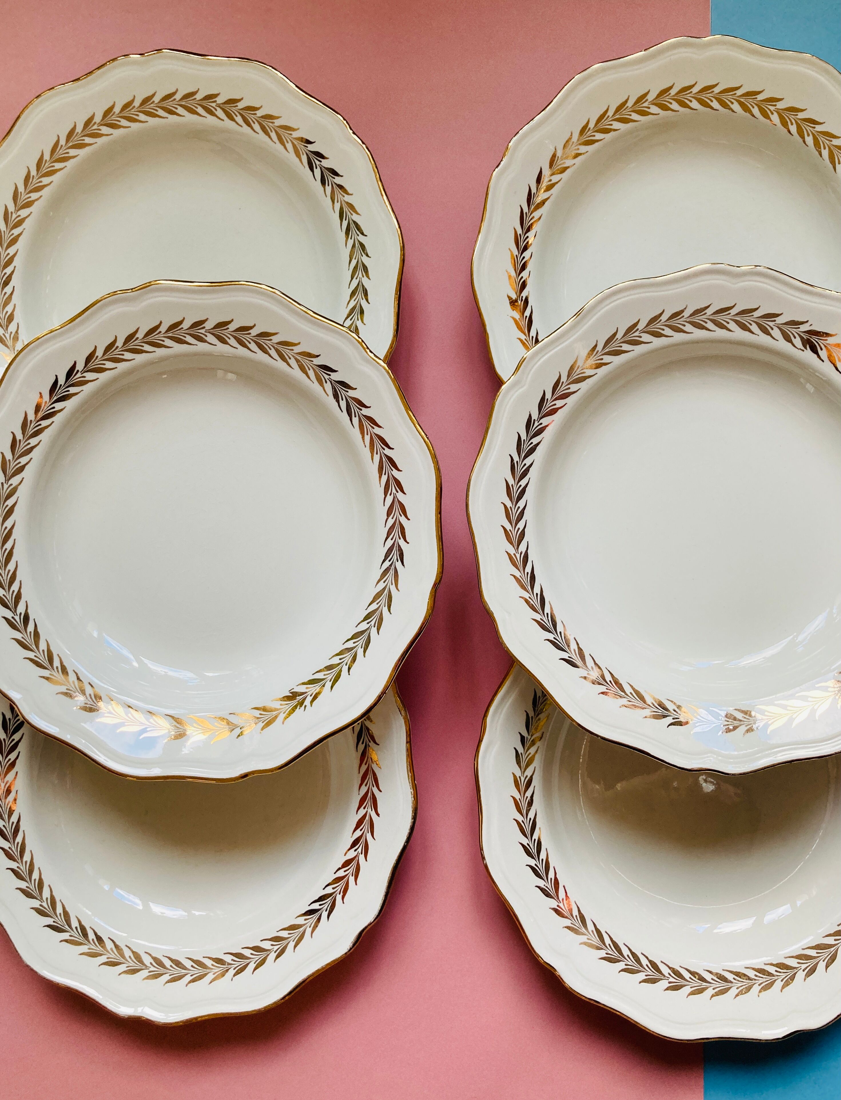 Lots of 9 white hollow plates - golden poreylor the amandinoise france