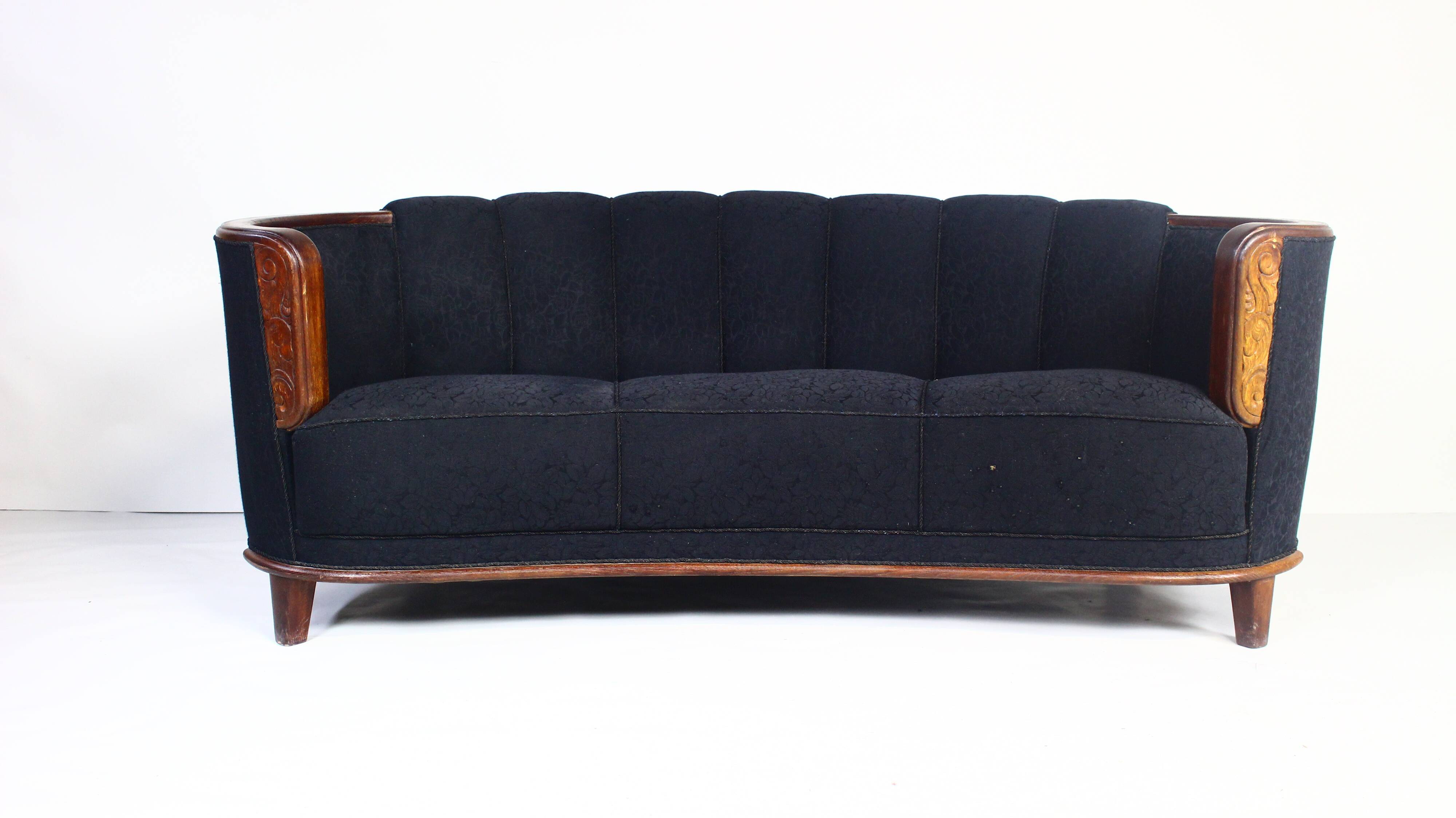 1930s Art Deco Curved Banana Sofa