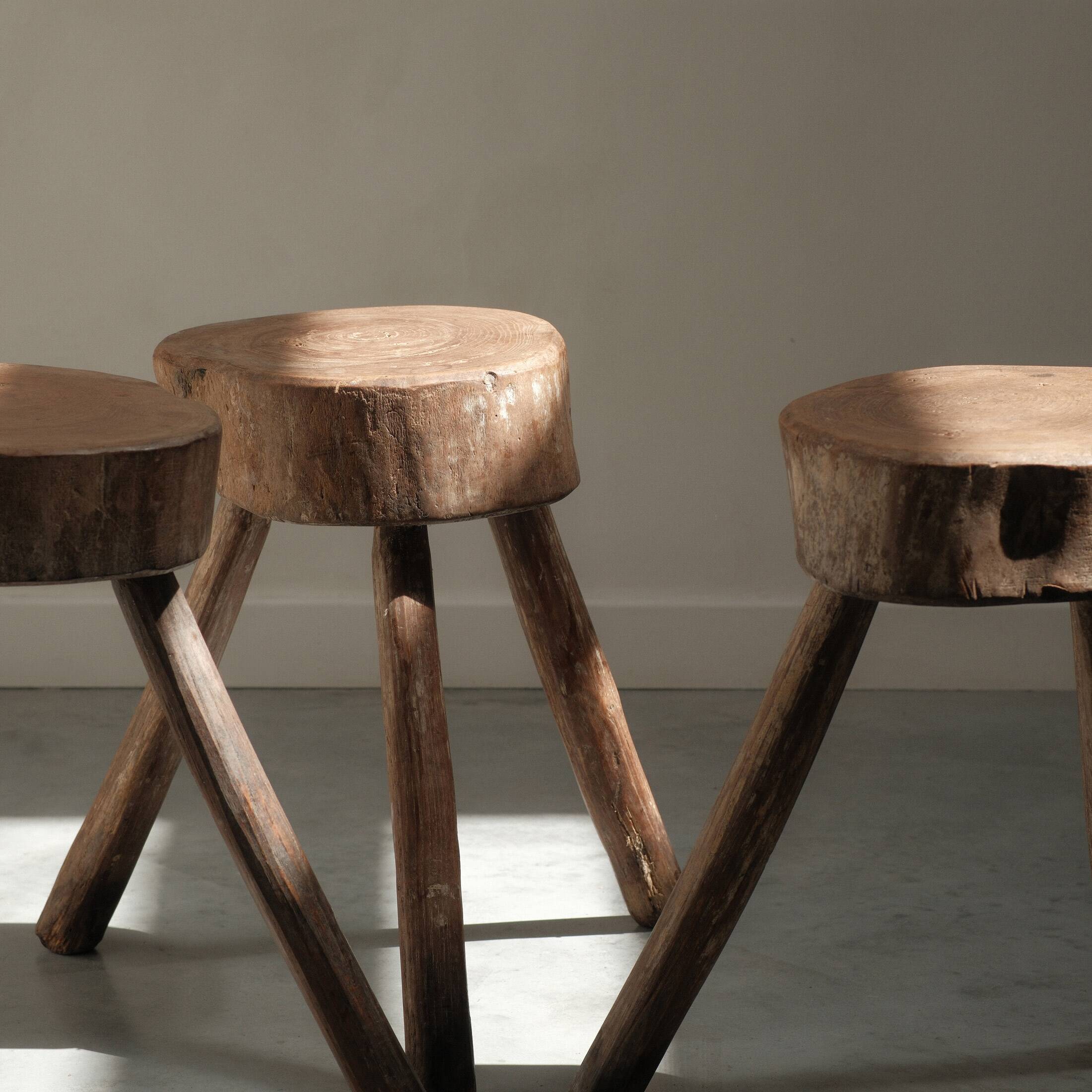 Brutalist coffee table with stools