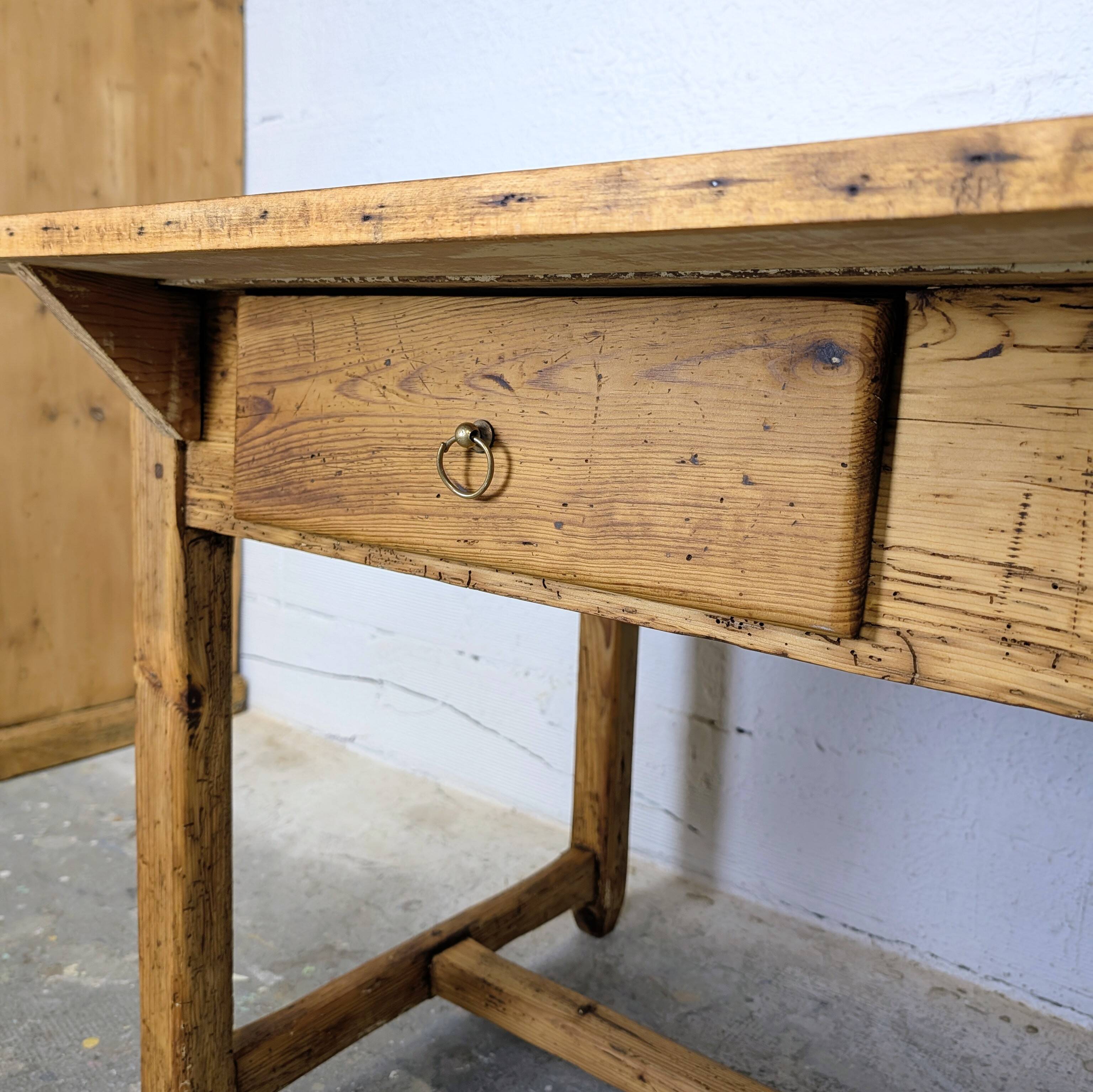 Farmhouse island table