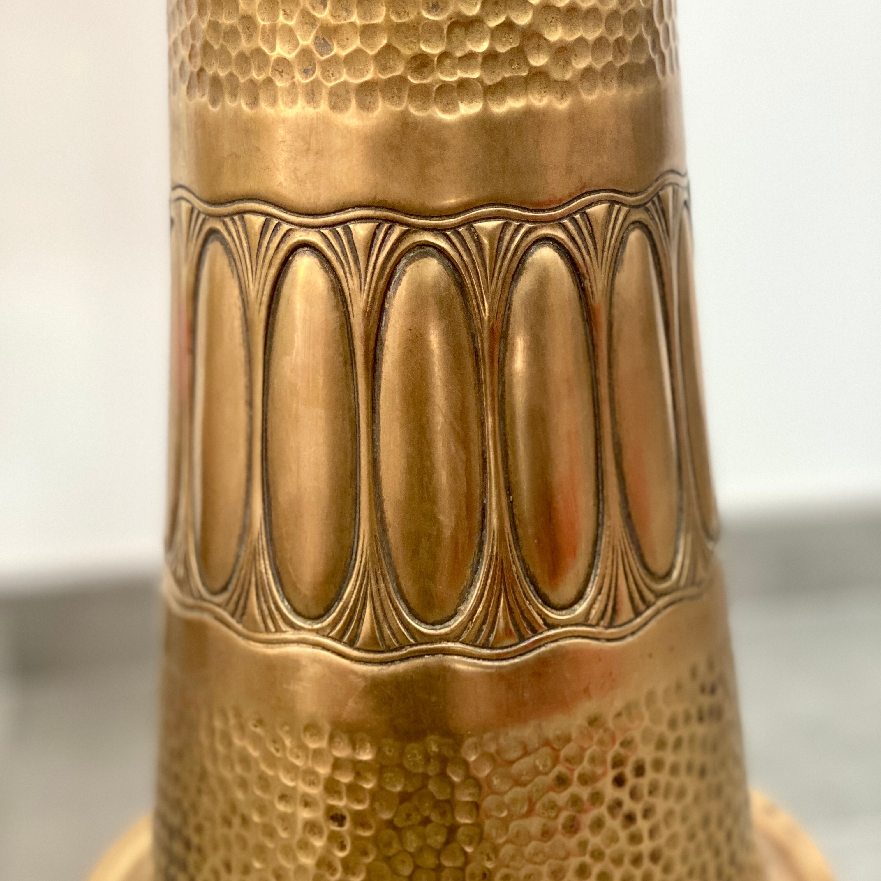 Art Deco lamp on vase - brass