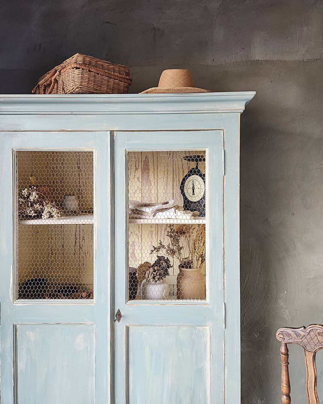 Display cabinet