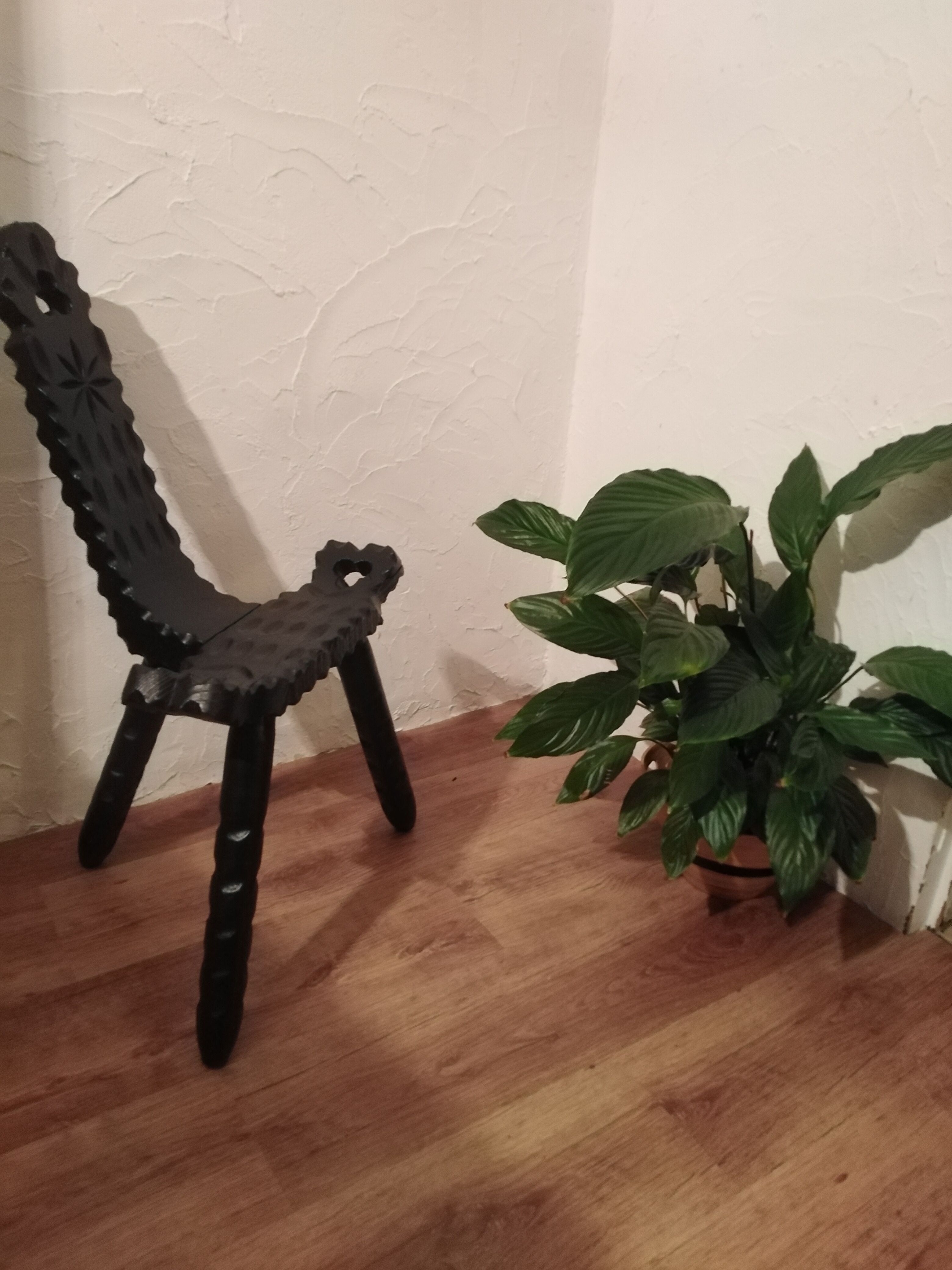 Brutalist tripod chair