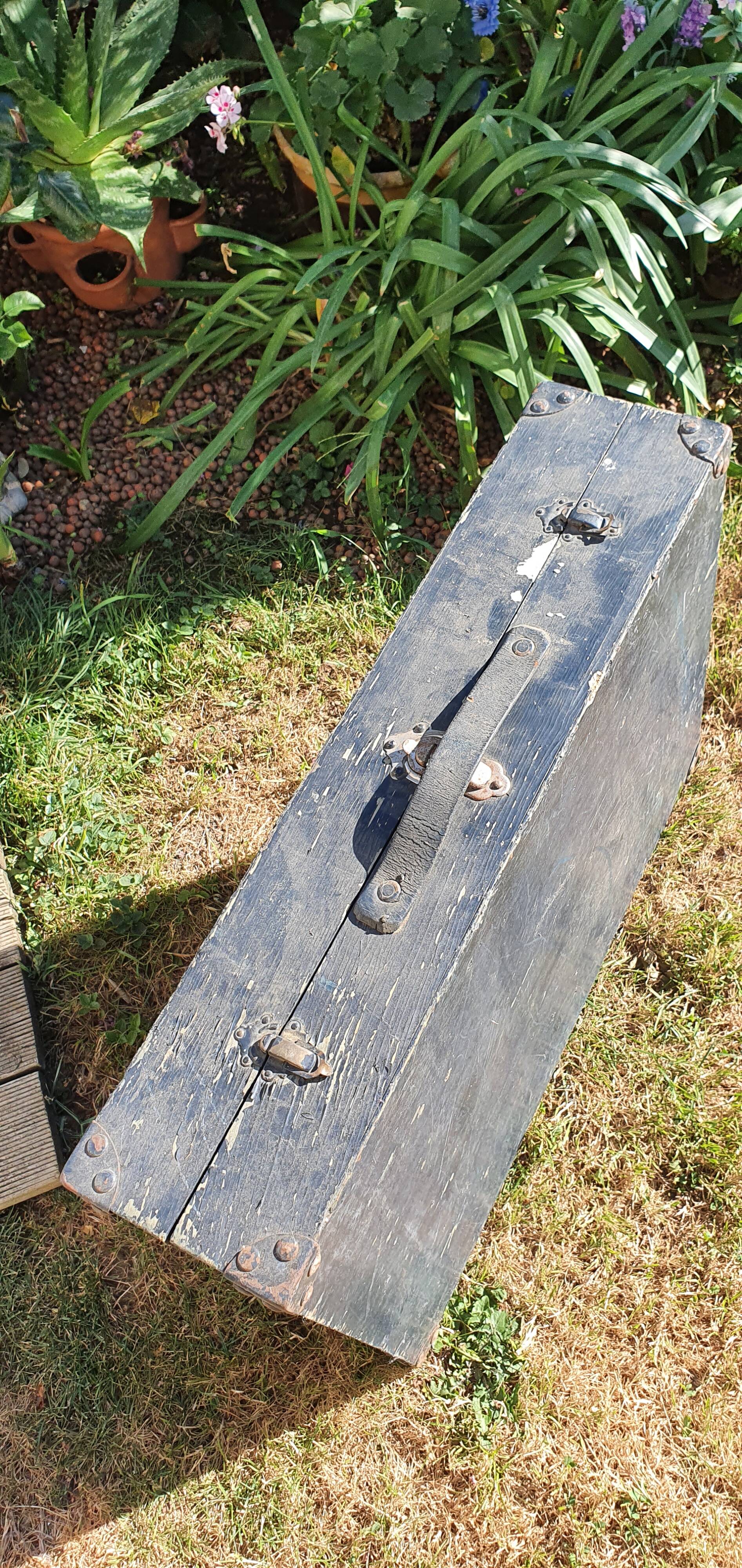 Wooden box