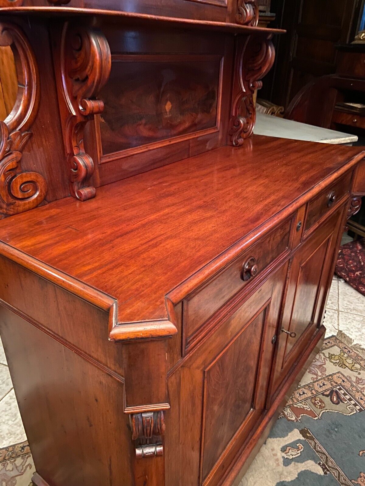 Saint Hubert 19th century sideboard in solid walnut Napoleon III