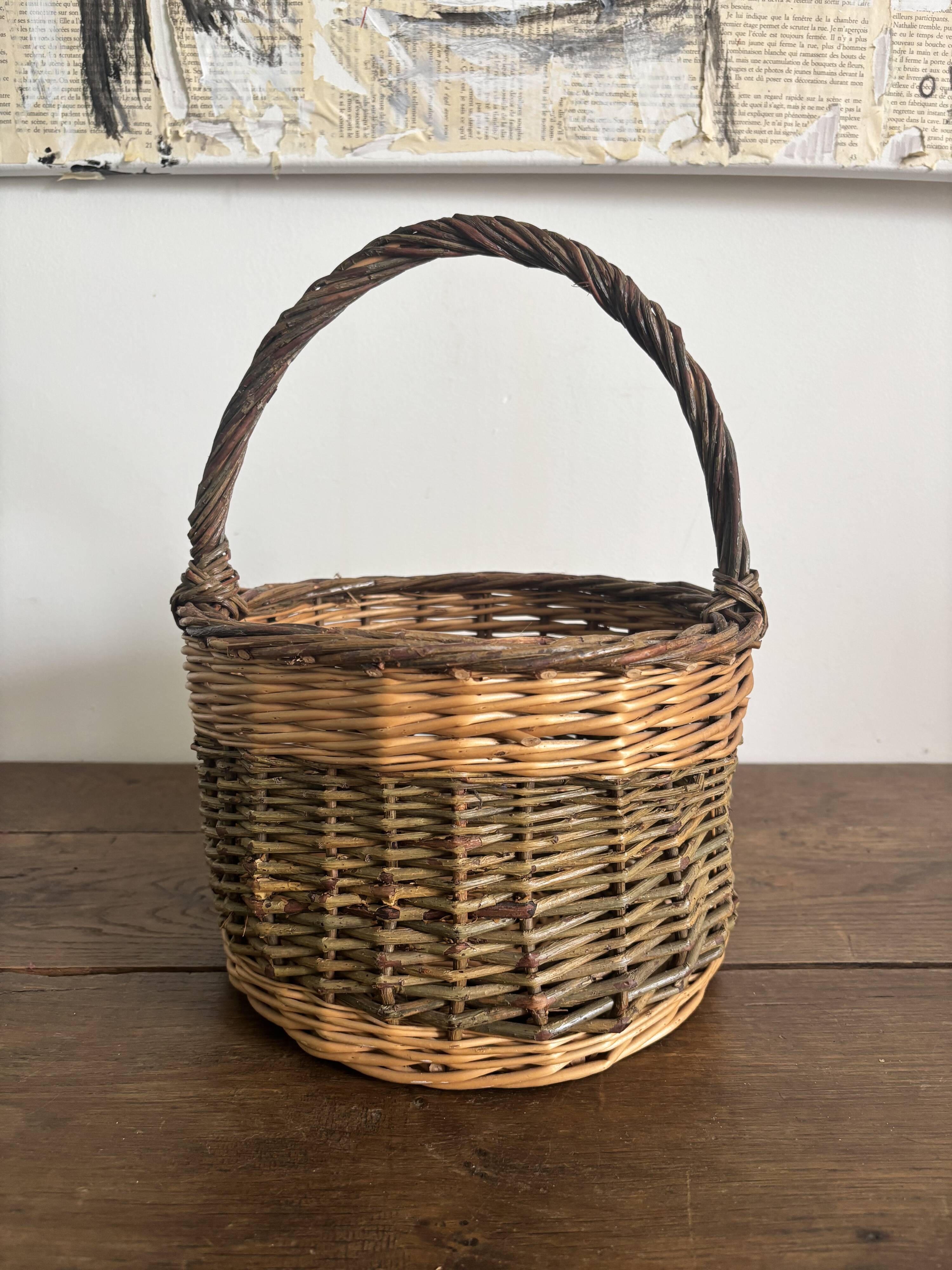 Vintage woven wicker basket, 1950s