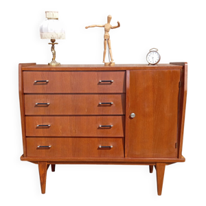 Commode scandinave