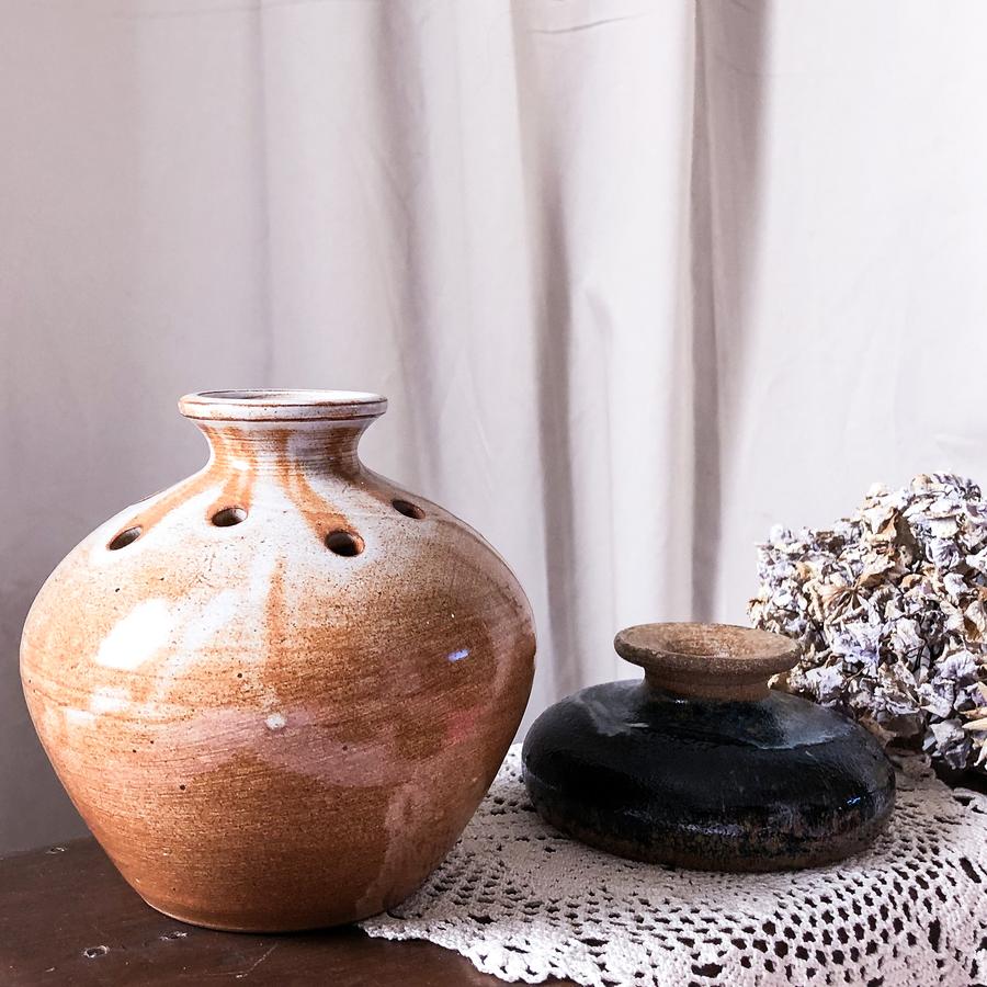 Pique fleur Vallauris