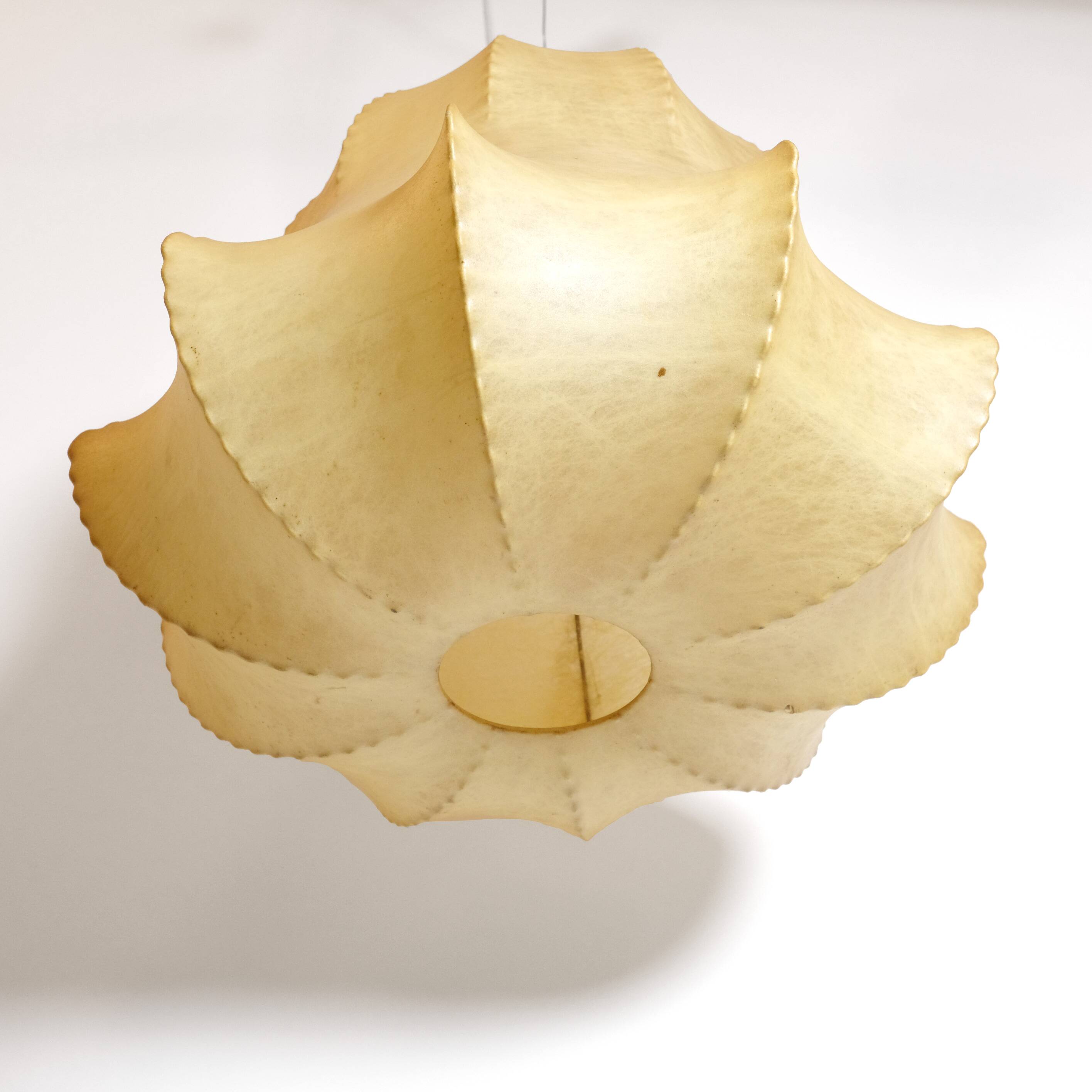 Large cocoon pendant light from the 60s.