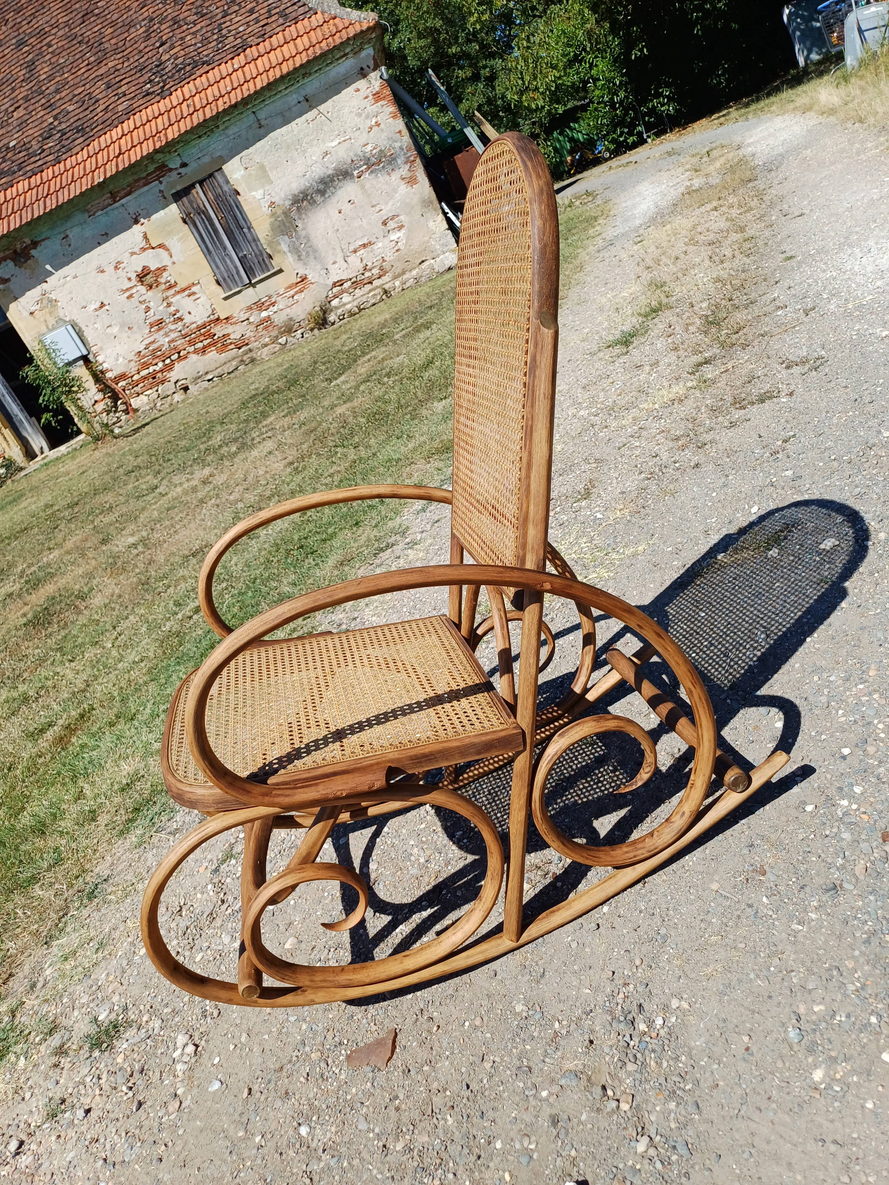 Rocking Chair Thonet 1930