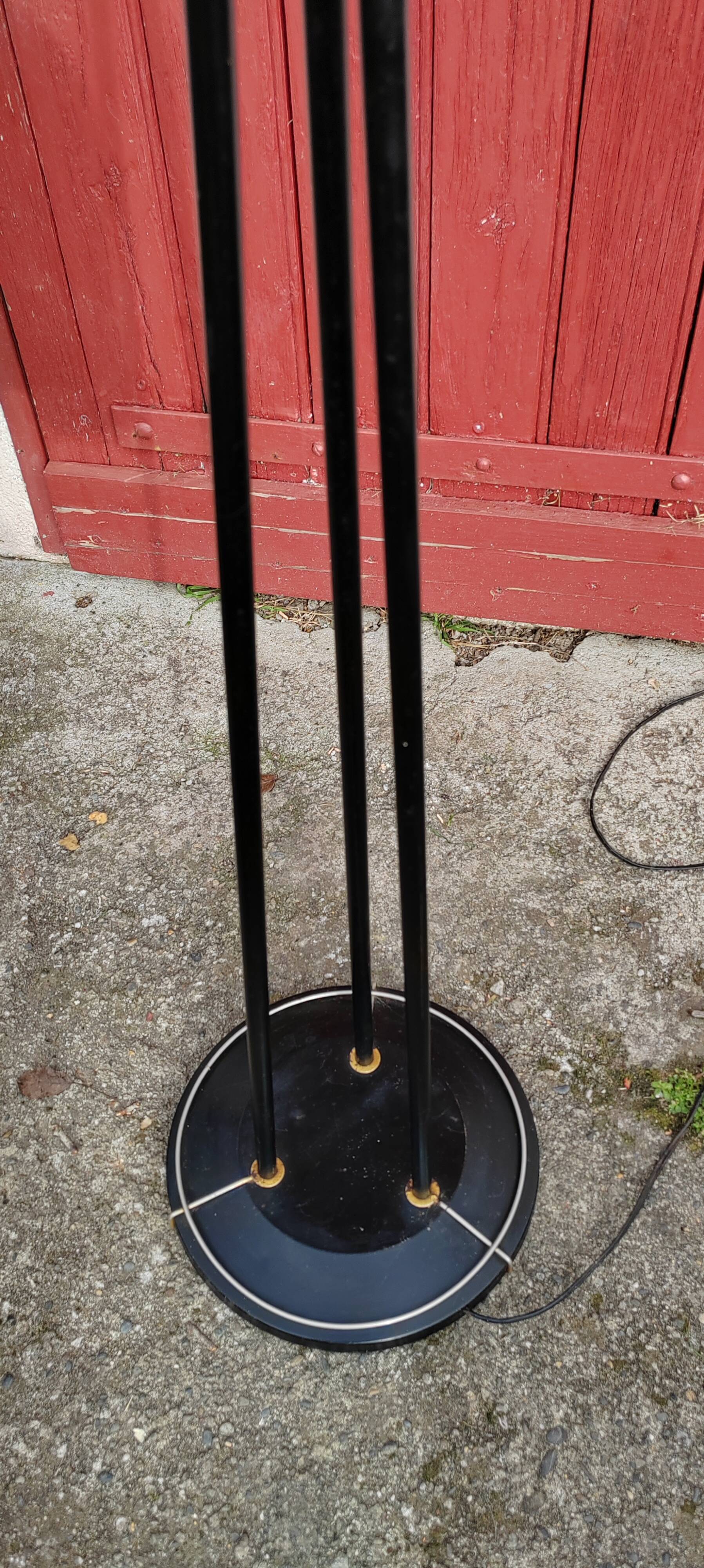Magnificent vintage floor lamp from the 60s possible Arlus