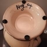 Vase en céramique par Michael kay signé et daté 2004.