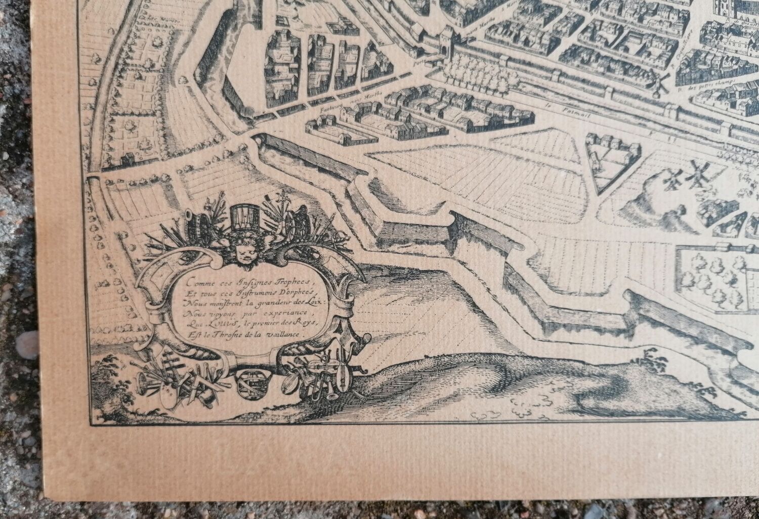 Old map of Paris by Melchior Tavernier