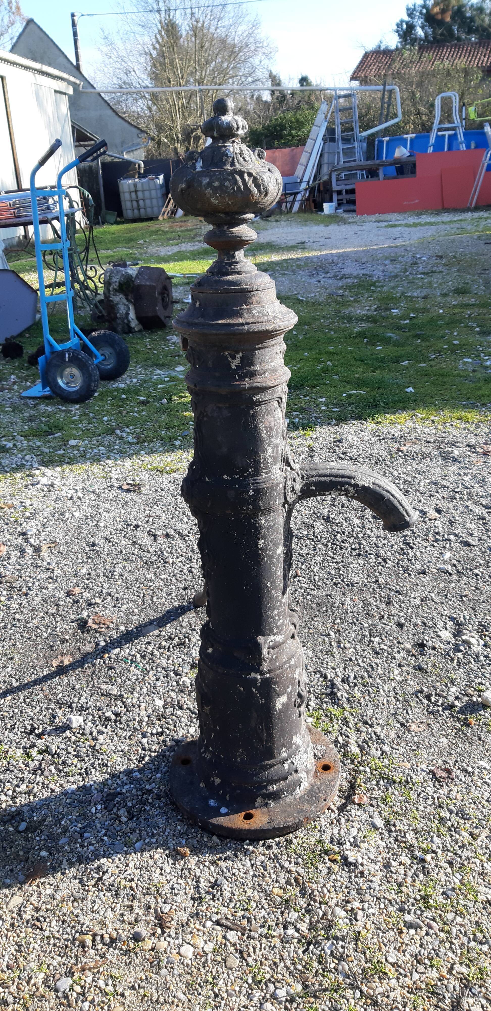 Well pump cast iron 19th