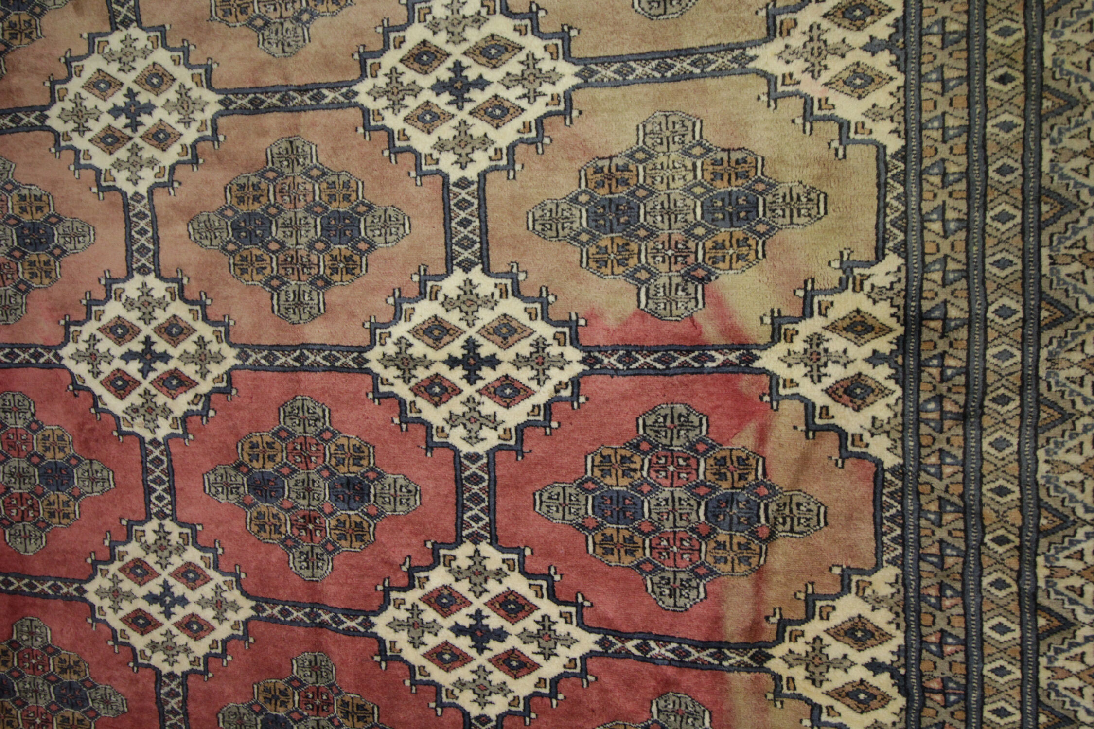 Traditional handmade carpet area rug oriental rug