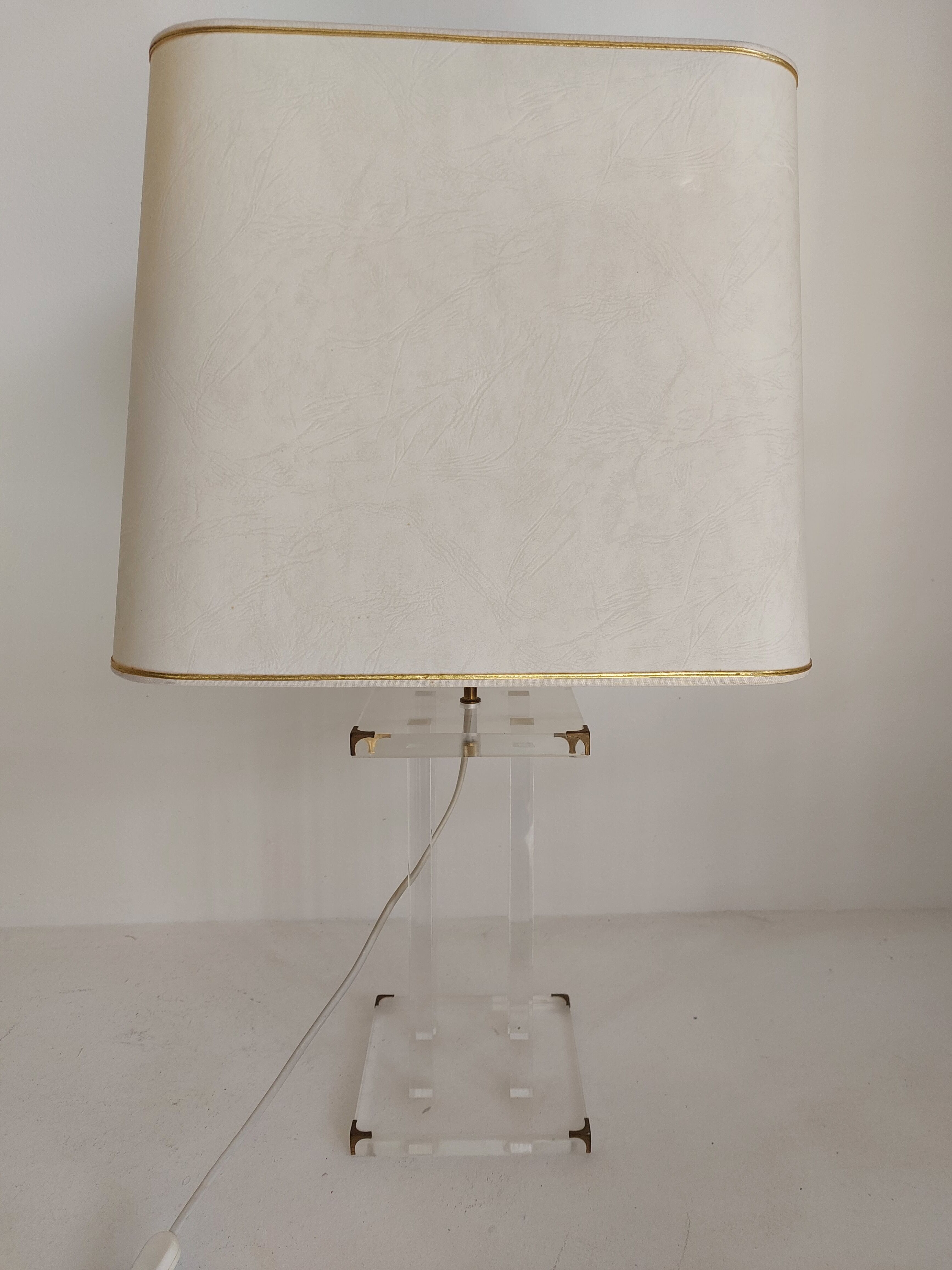 Plexiglas lamp of David Lange for Roche Bobois 1970