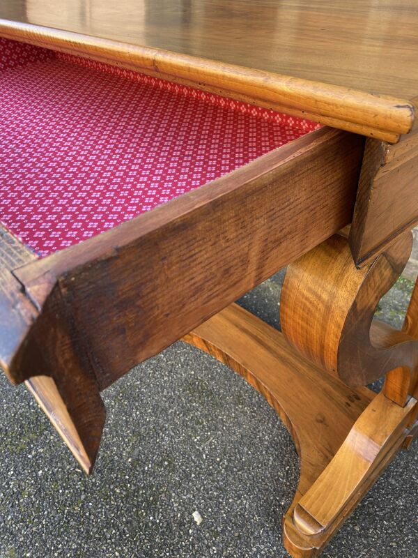 Console en noyer Louis Philippe Biedermeier, vers 1850
