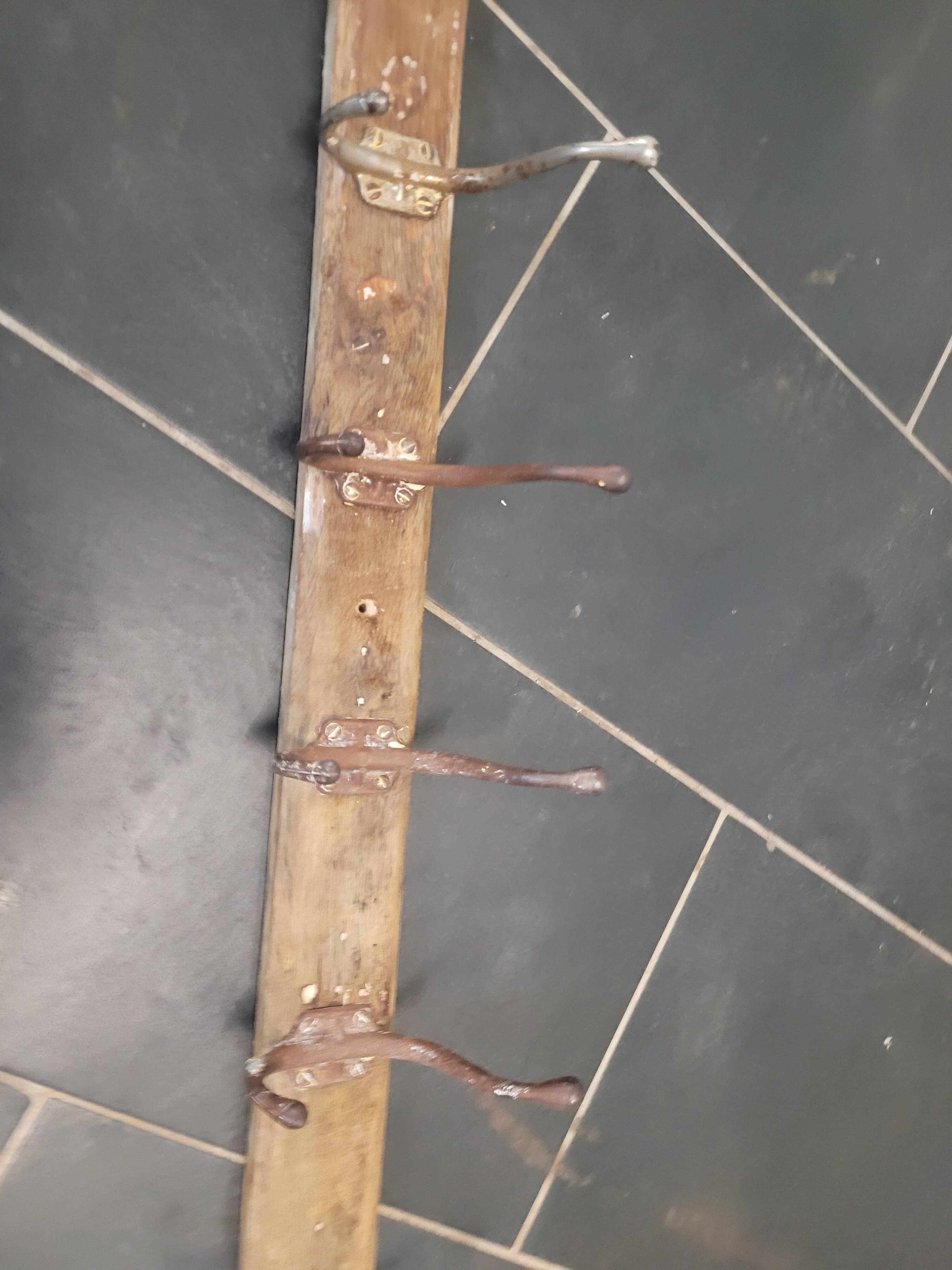 Old school coat rack with 13 hooks, 195 cm L