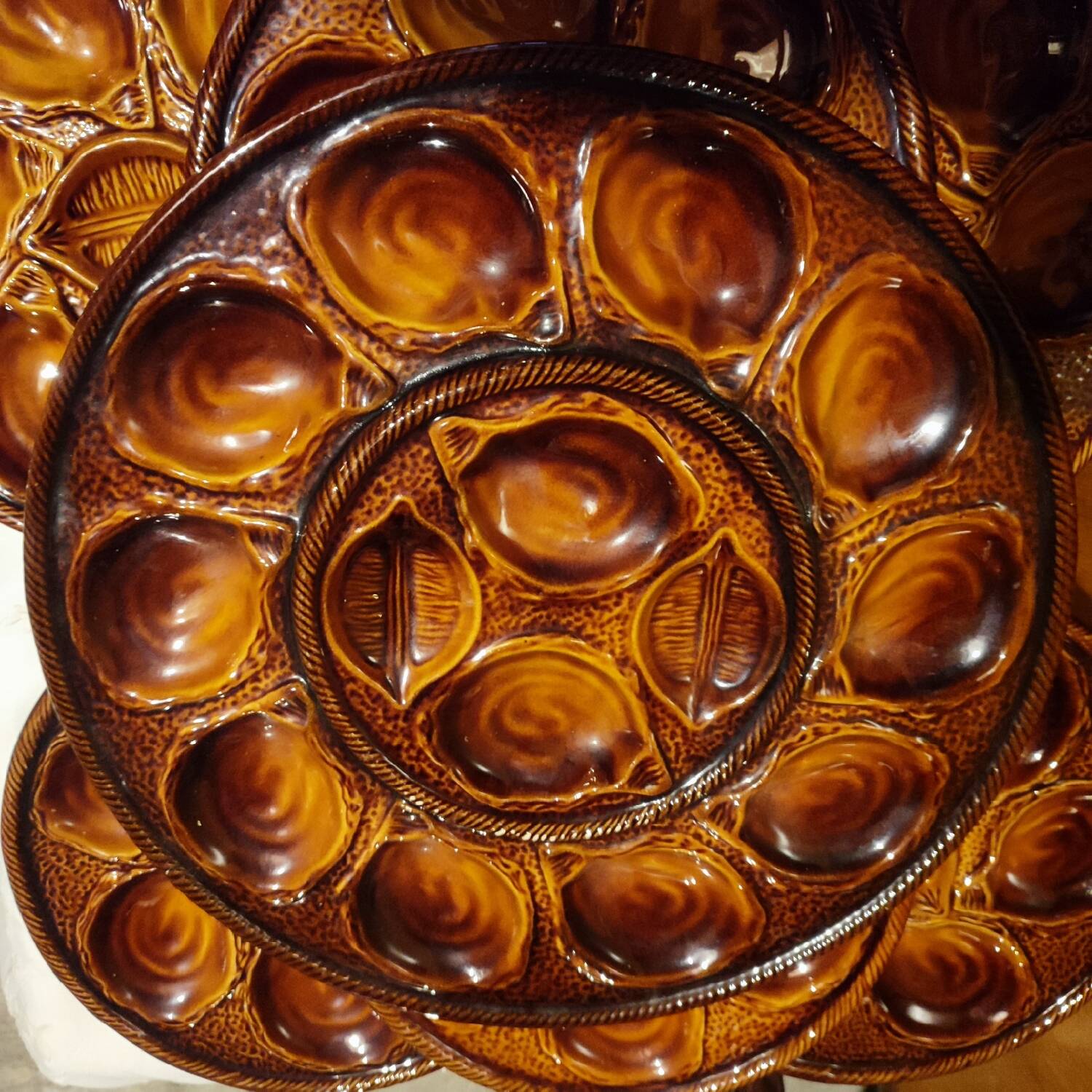 Large St Clément Platter and its 6 oyster plates