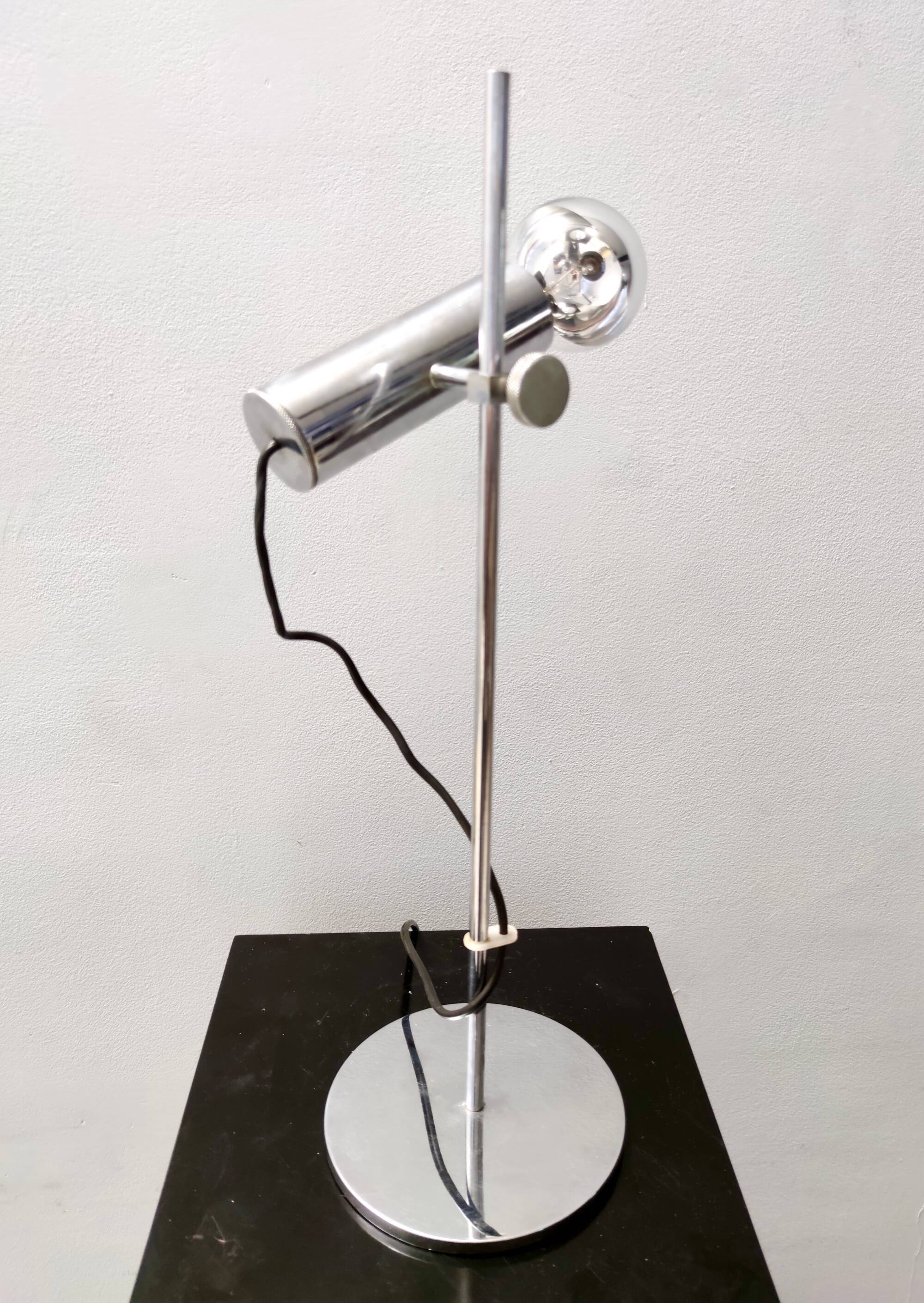 Chrome-Plated Brass Desk Lamp attr. to Giuseppe Ostuni for O-Luce, Italy