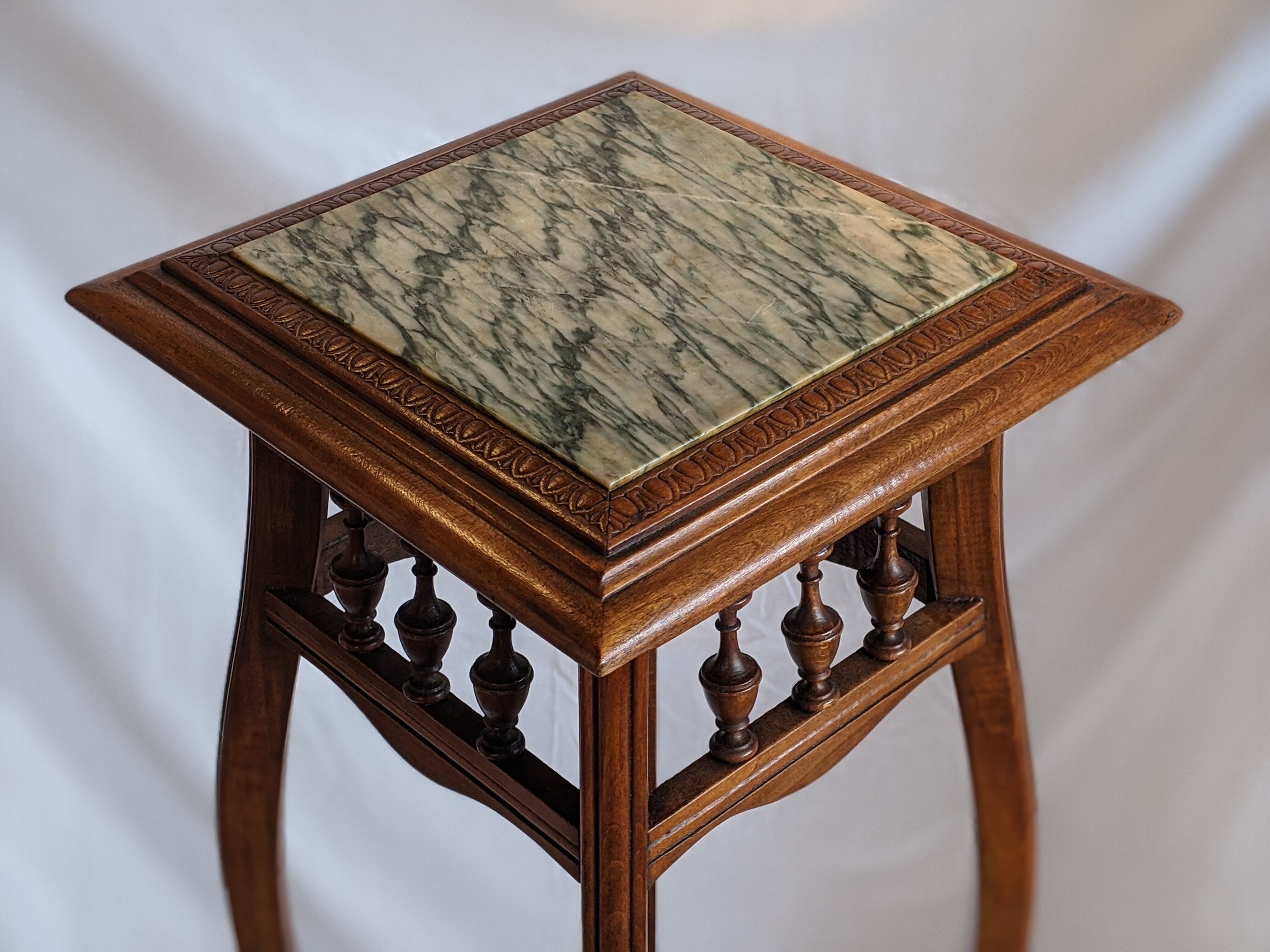 Sellette early 20th century