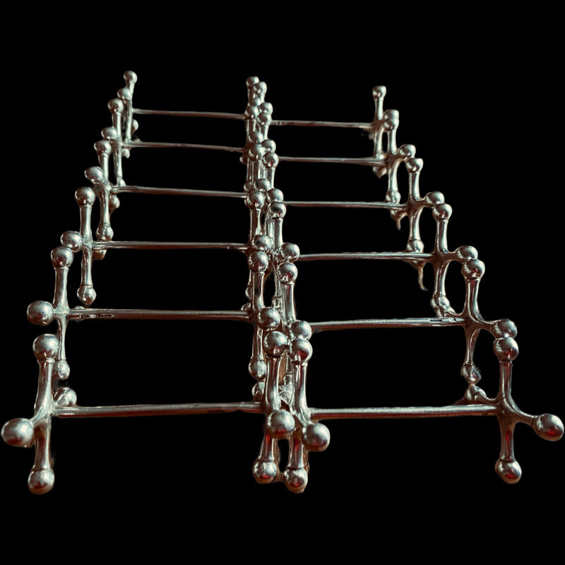 Série de 12 porte-couteaux Christofle modèle boule