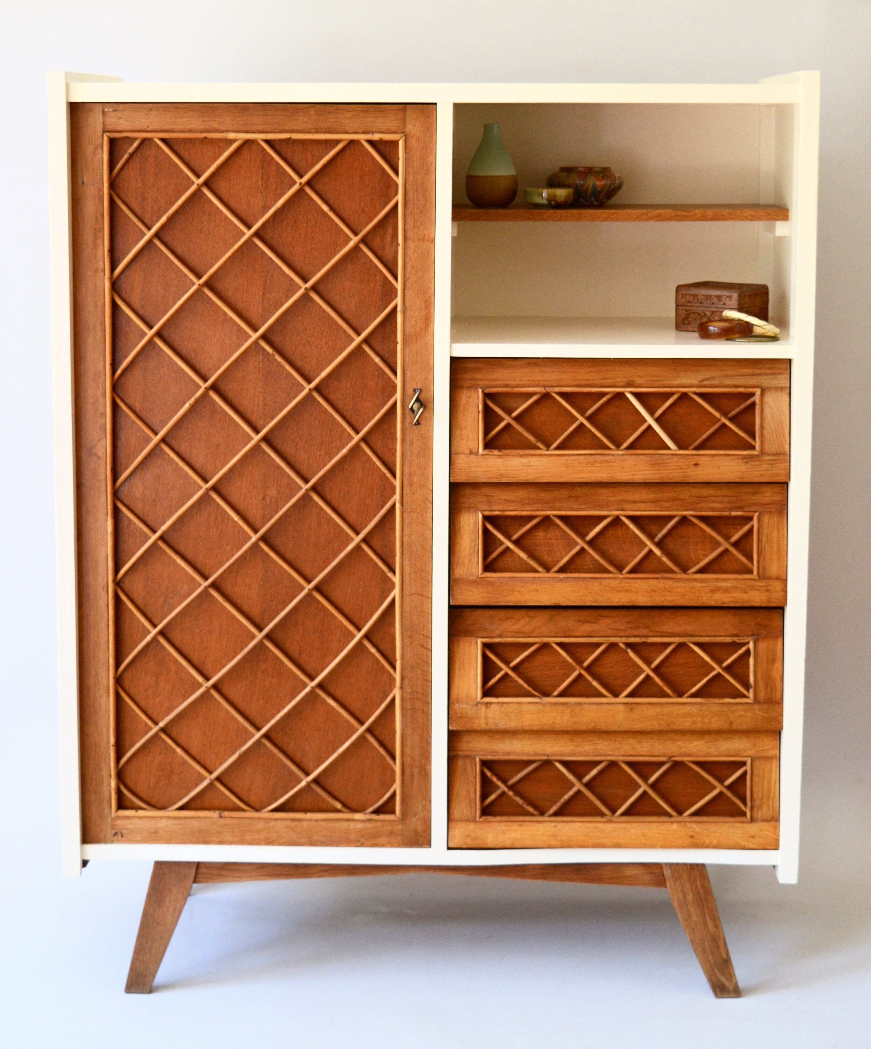 Cabinet rattan