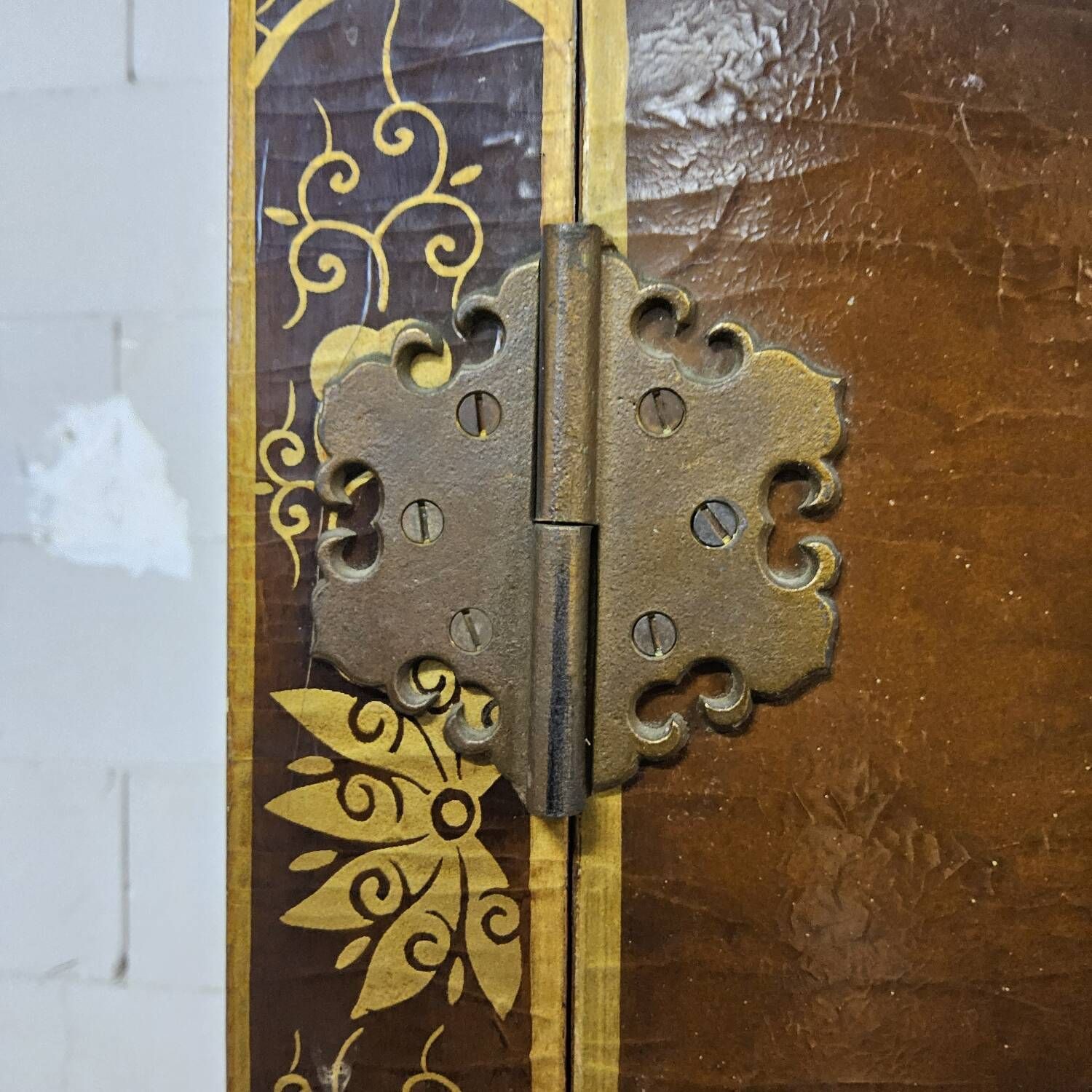 Vintage Chinese cabinet with birds & flowers, red & gold (bohemian)