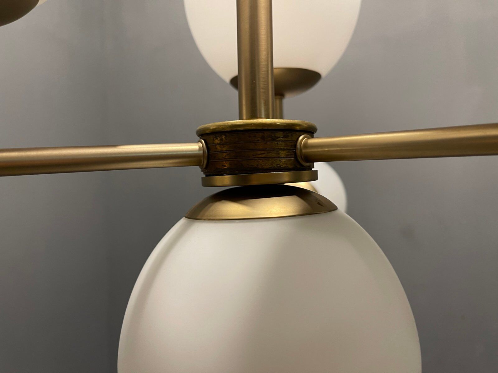 Lustre Spoutnik en verre opalin avec 7 lumières