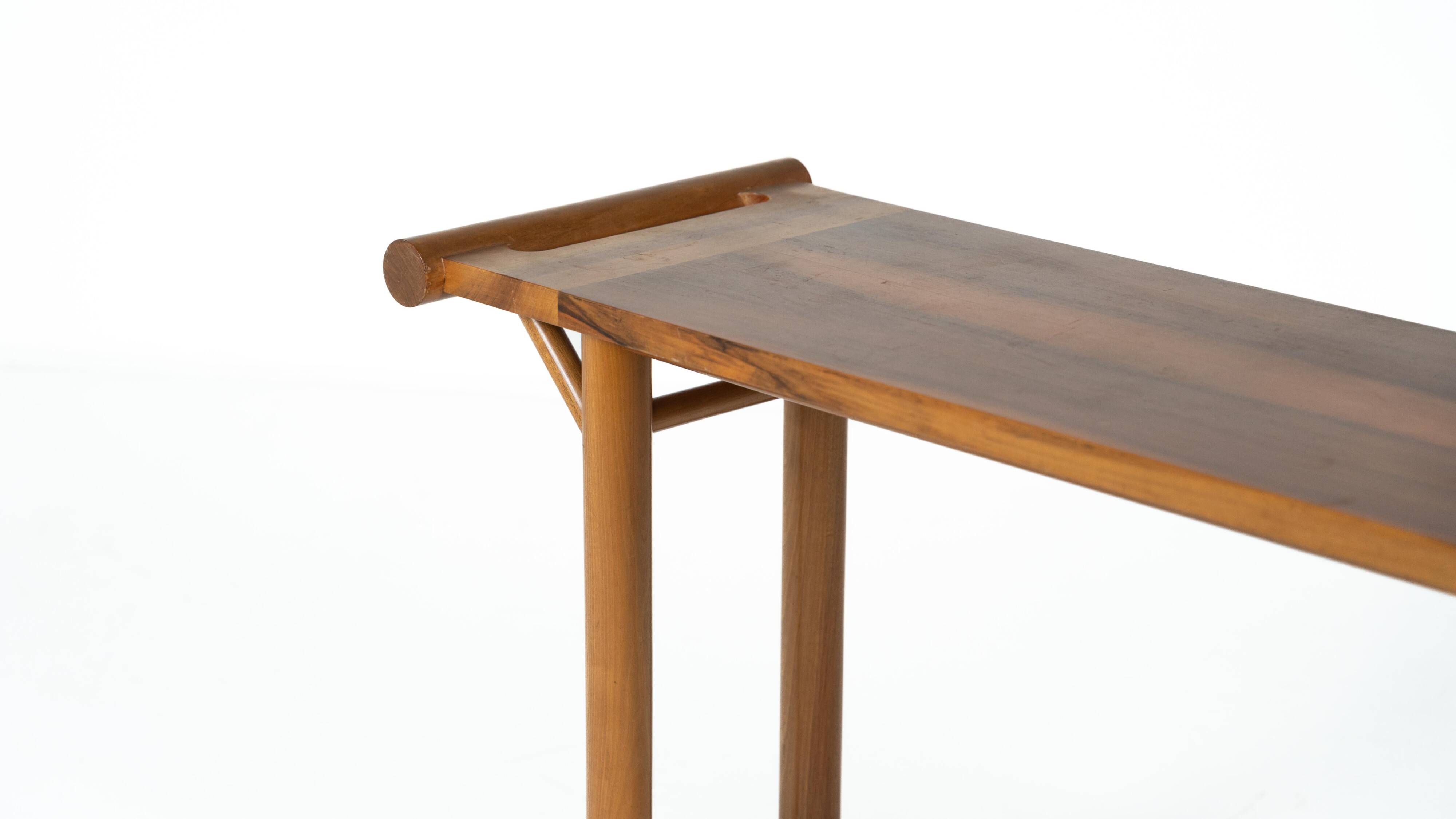 Mid-century console, walnut, Italy, 1970s