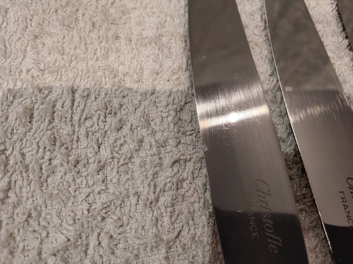 12 silver-plated dessert knives by Christofle Marly, 19.7cm