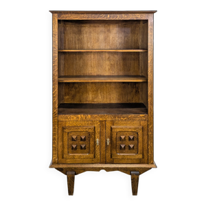 Etagère époque reconstruction