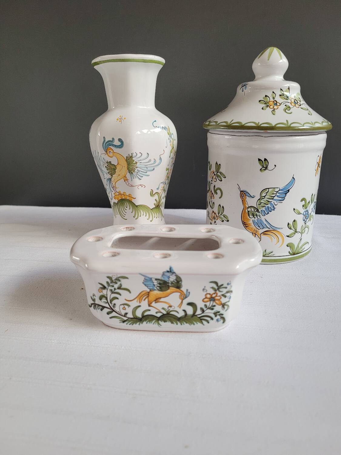 Pot, vase, flower pick Moustier