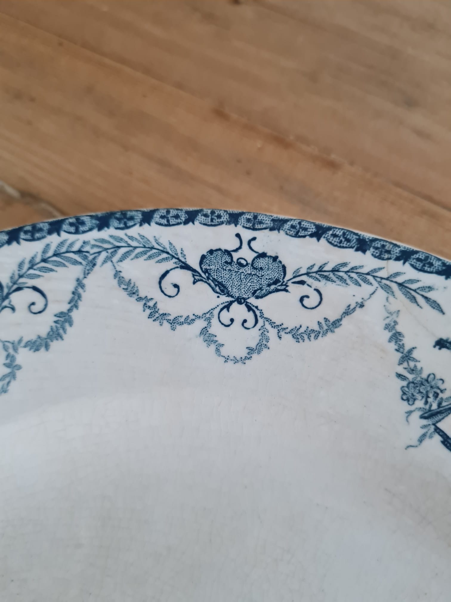 Plat rond de service terre de fer
