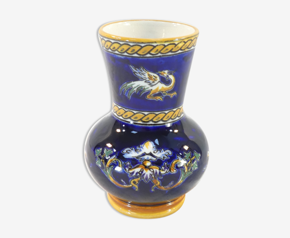 Petit vase en faiences de gien decor renaissance bleu