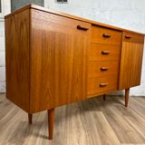 Mid-length Scandinavian teak sideboard, 60s