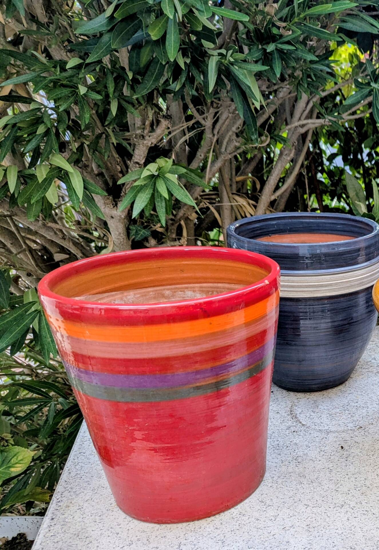 Set of 5 ceramic flower pots