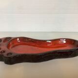 Empty pocket red ceramic footprint