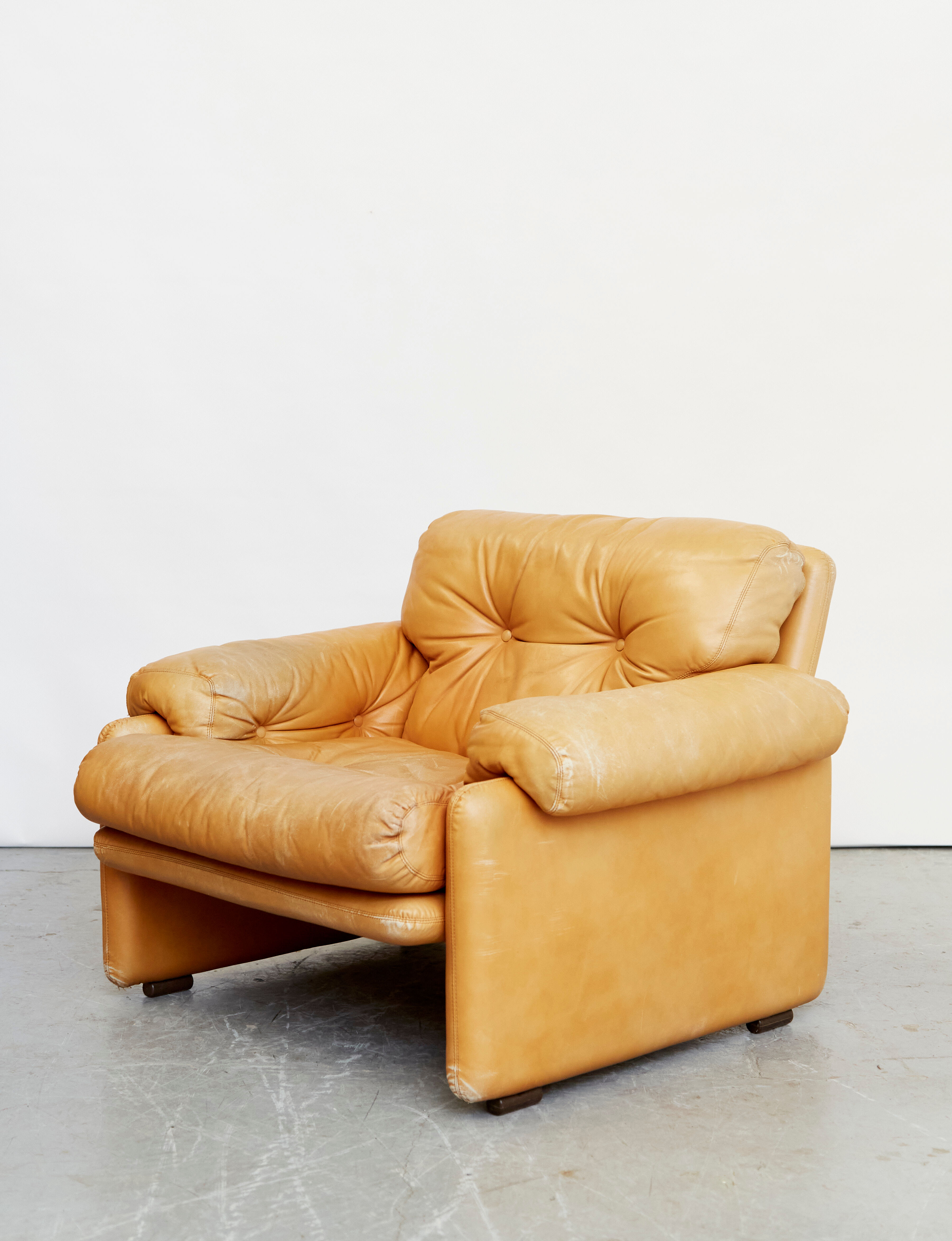 Couple Coronado Lounge Chair by Tobia & Afra Scarpa for B & B Italy