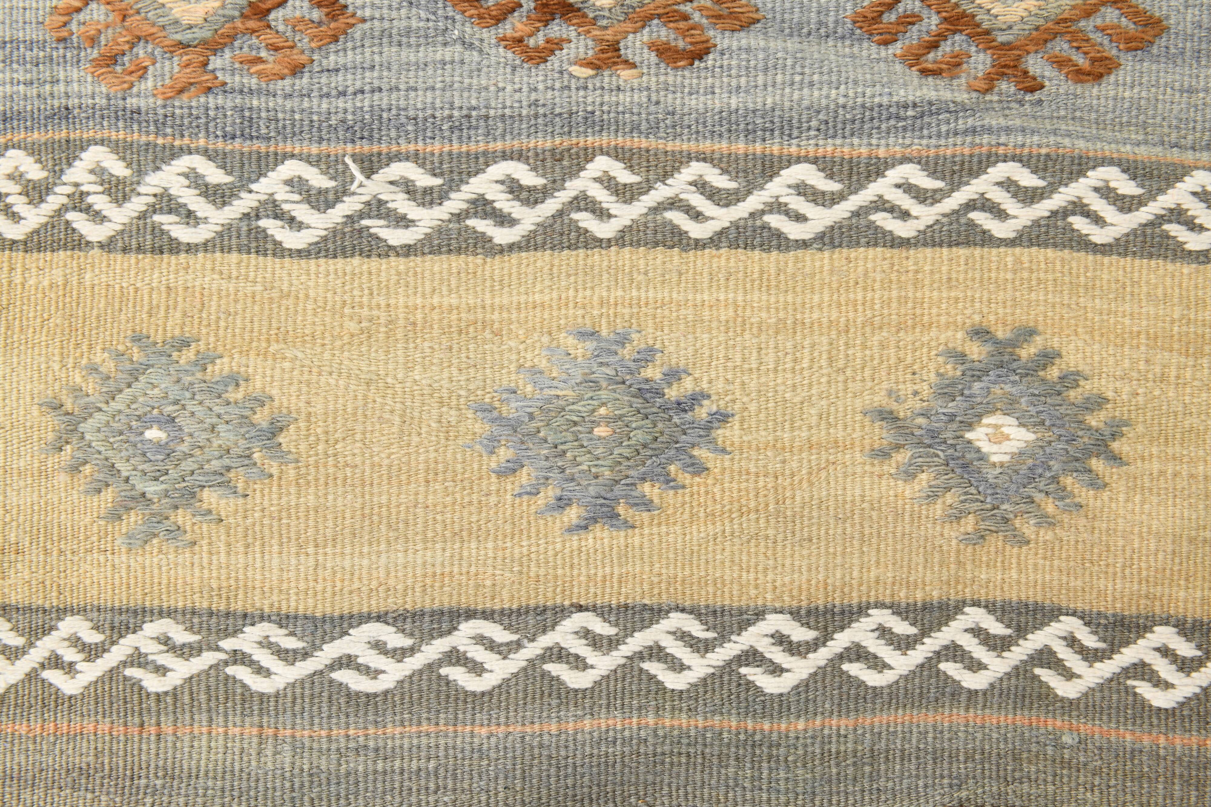 Tapis Kilim vert et crème 2x6, 63x180 cm