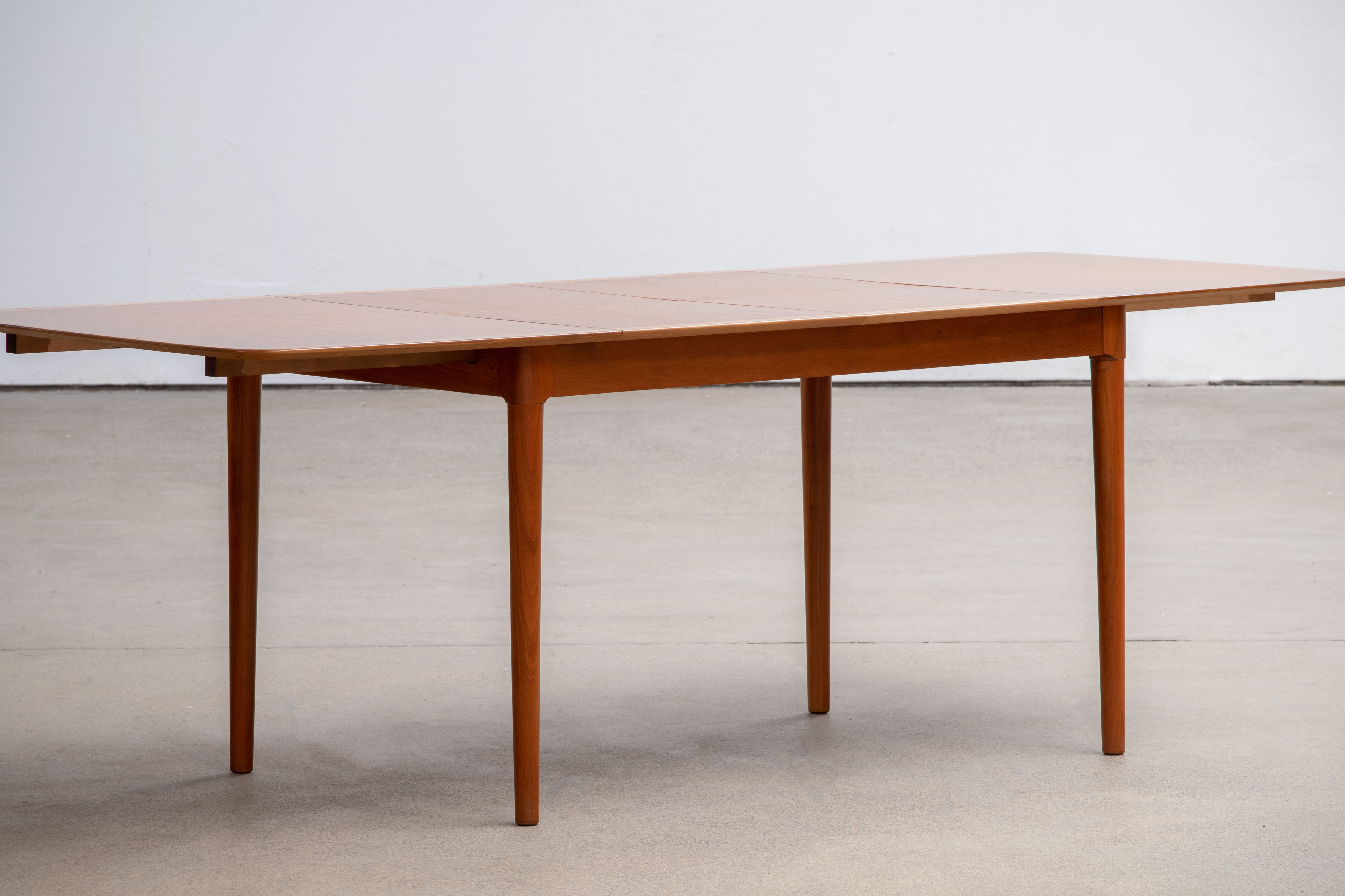 Scandinavian vintage extendable table double extension 1960