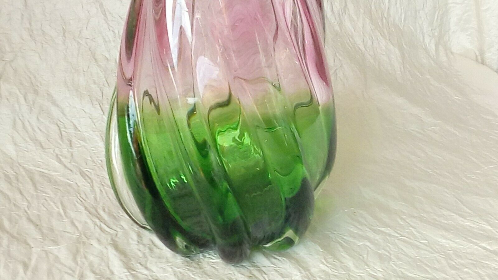 Bicolor twisted glass vase years 70'