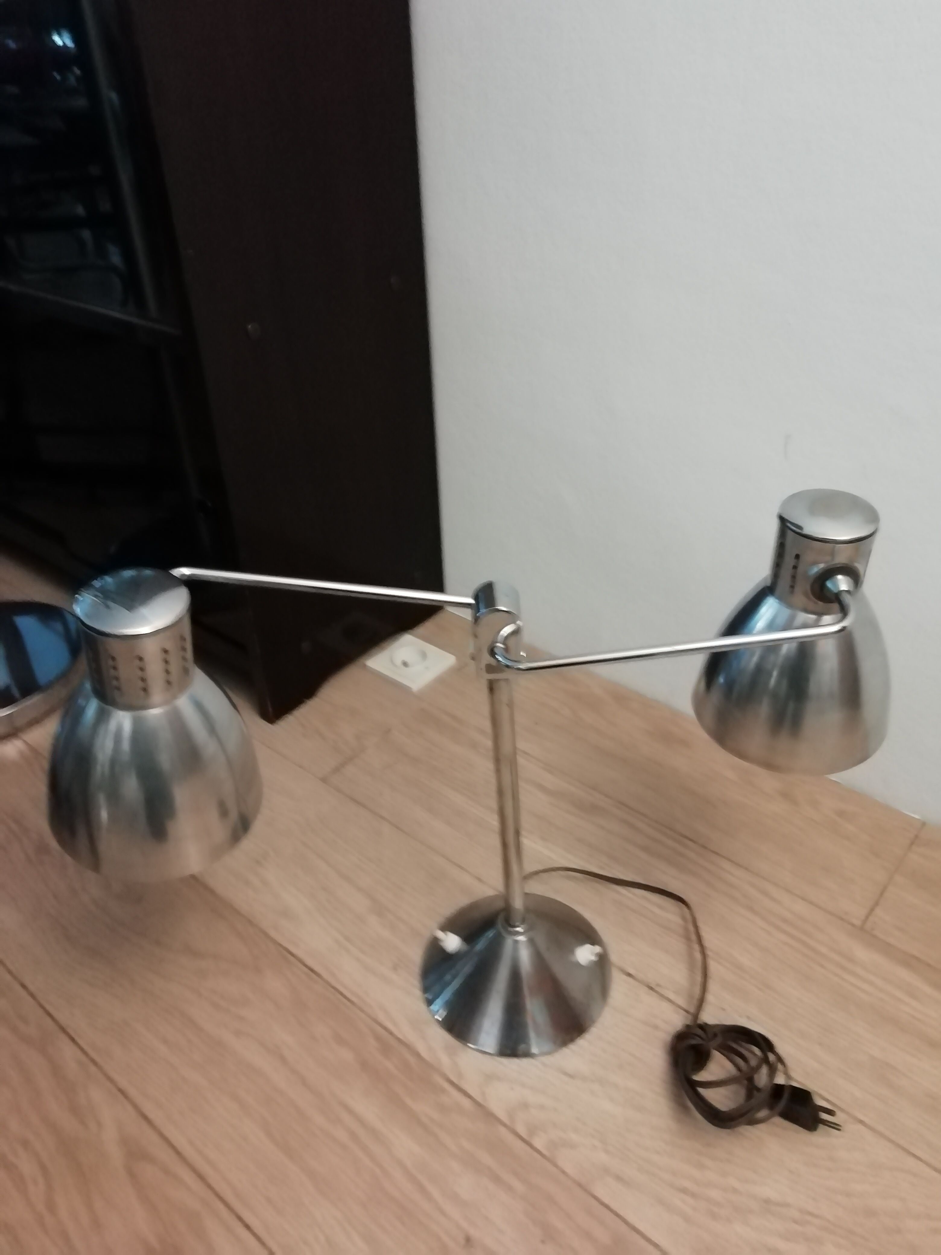Double Jumo Lamp