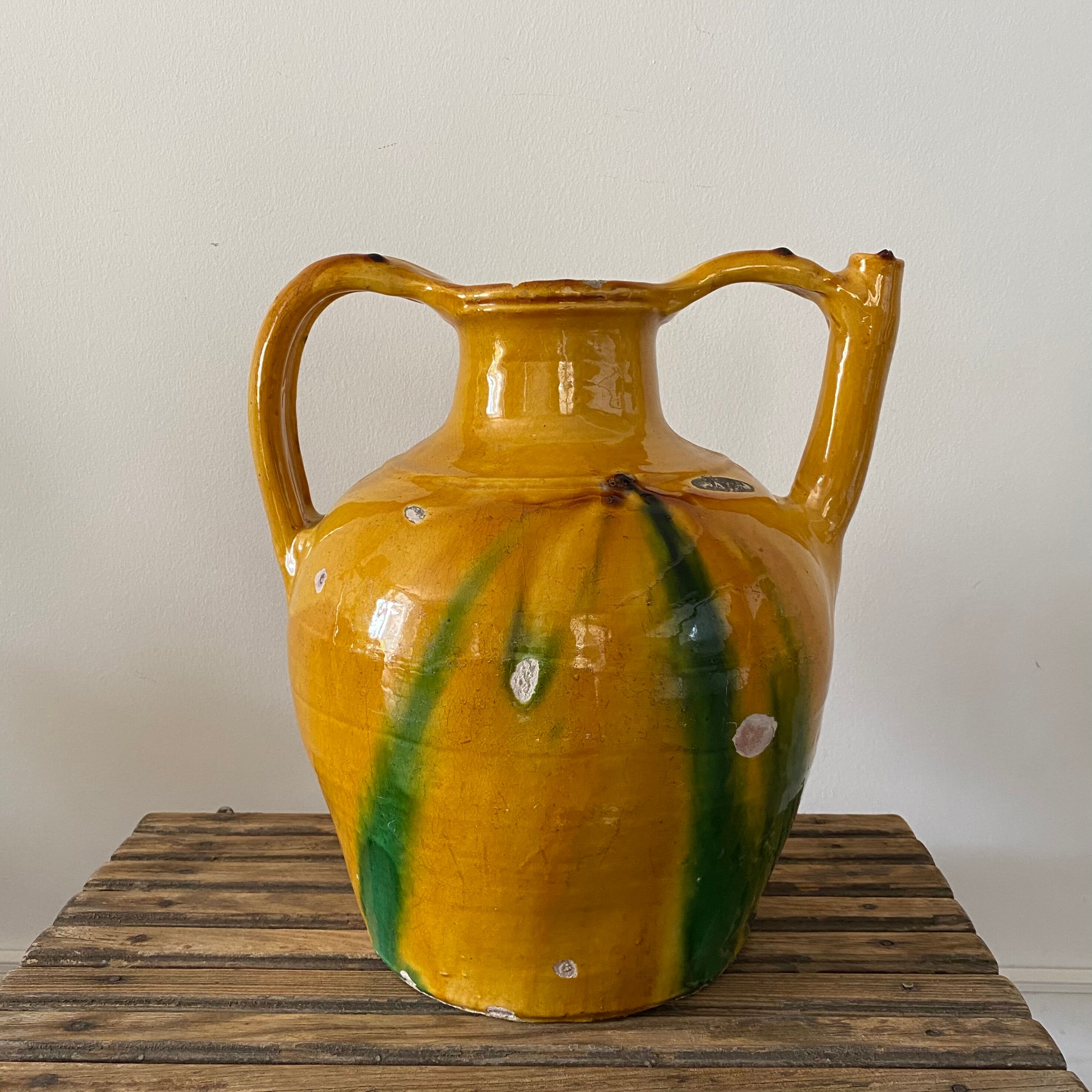 Yellow and green orjol