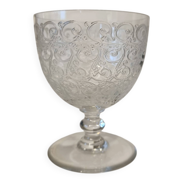 Verre a vin rouge Baccarat modèle Rohan